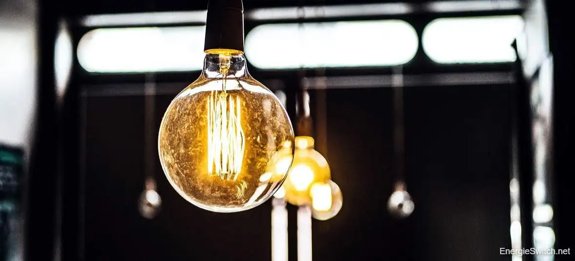 Light 1854093 1920